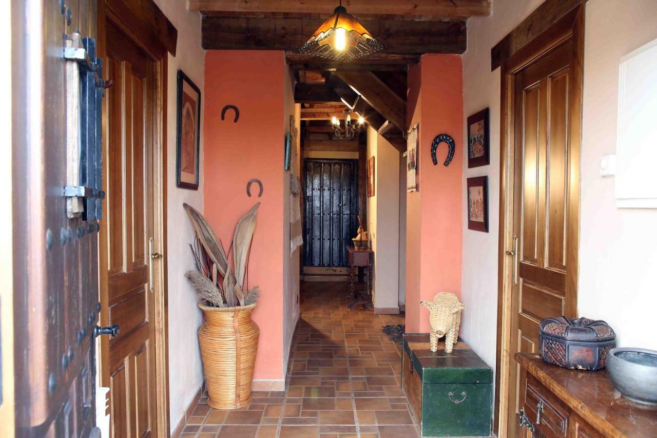 Maison d'hôtes La Casa Del Abuelo Simon à Fuente el Sauz Extérieur photo